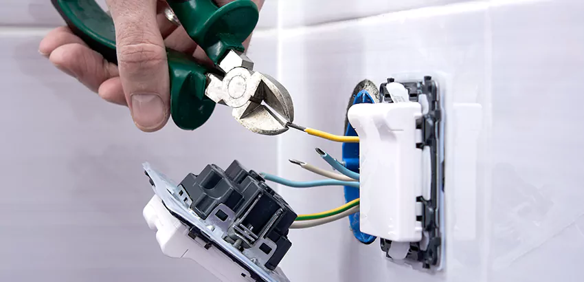 Outlet and Switch Repair Services in Medford